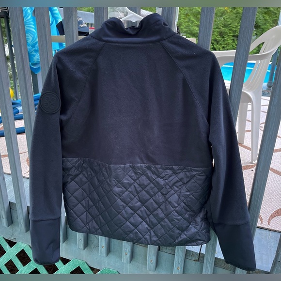 NEW Women’s black Gfore G/FORE quilted fleece jacket, sold out, rare find! - Picture 9 of 10